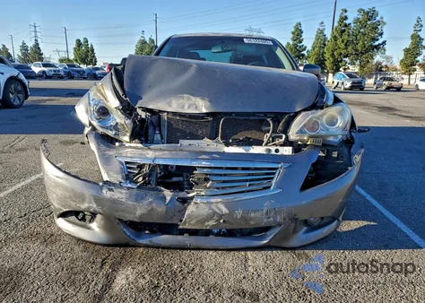 2015 Infiniti Q40 z USA, uszkodzony, nr VIN JN1CV6APXFM501169